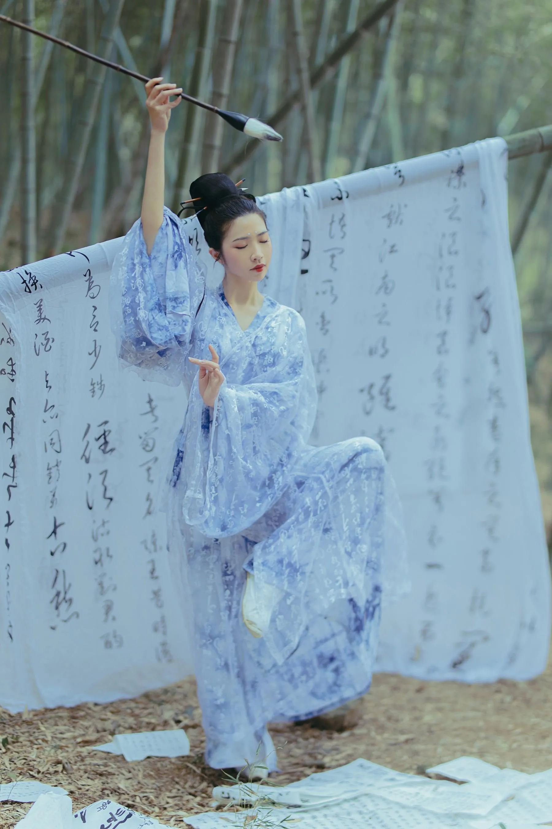 [YITUYU艺图语]2022.08.24 笔仙 君心蓝 [22P]插图9